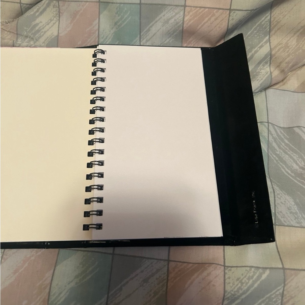 Lisa Frank Flip Out Organizer with Calculator, Markers, Memo Pad, Address Book - Picture 10 of 10